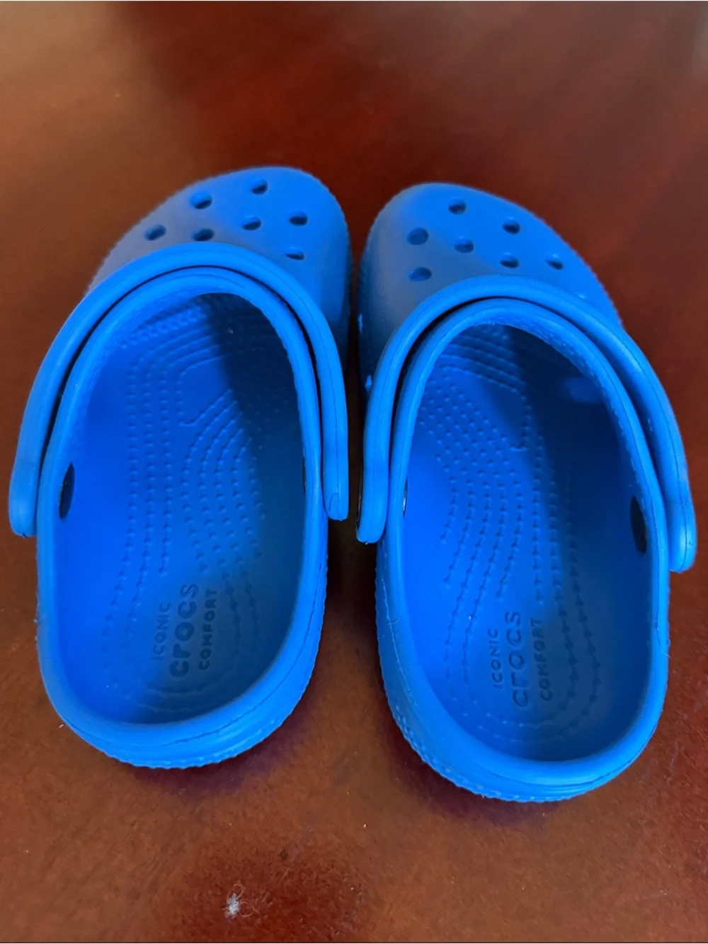 CROCS Kids Classic Clog in Bright Blue